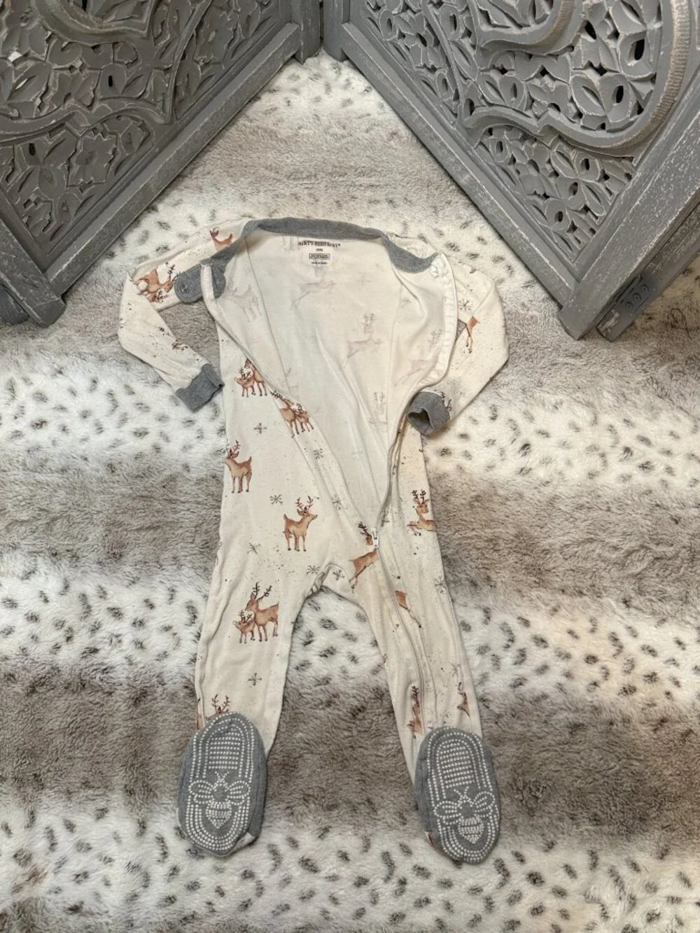 Burt's Bees Baby reindeer snowflake footie pajamas baby 18 months Christmas